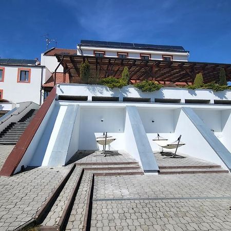 Hotel Berounka Hrebecniky Buitenkant foto