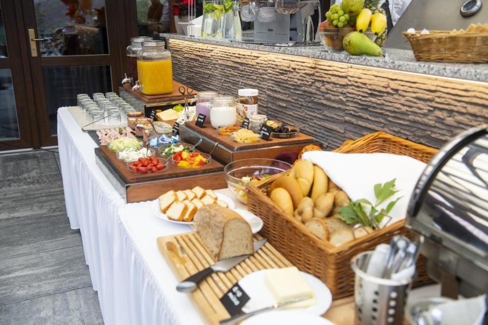 Hotel Berounka Hrebecniky Buitenkant foto