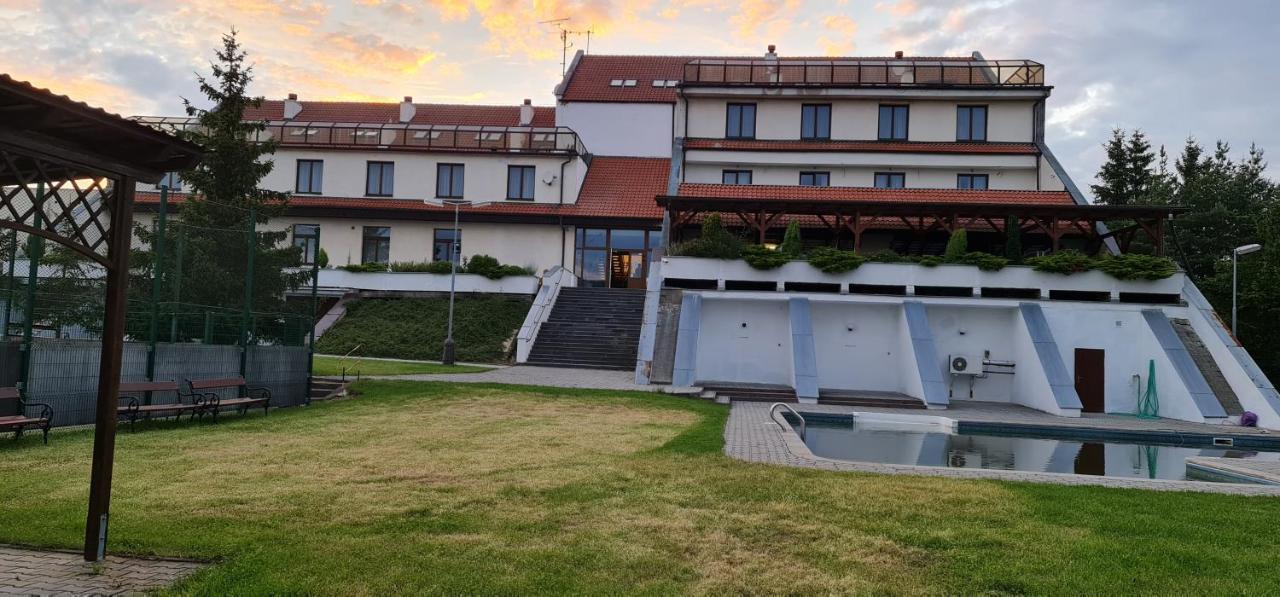 Hotel Berounka Hrebecniky Buitenkant foto